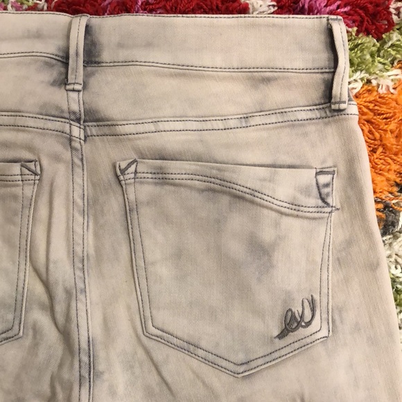 Express Mid-Rise Jean Legging, size 6R - Picture 8 of 10